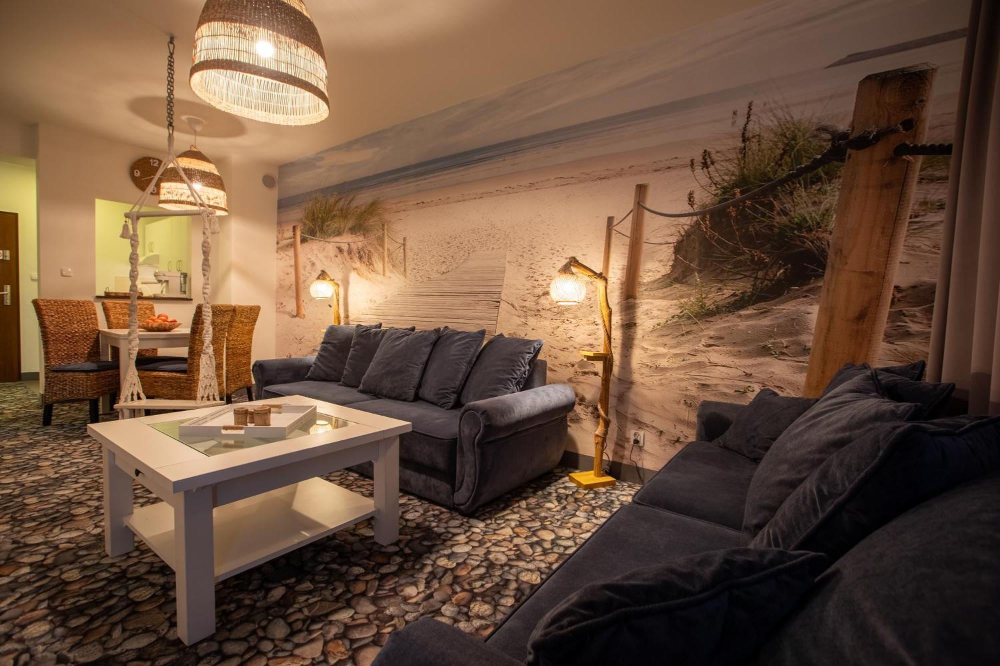 Apartament Rodzinny Beach Sauna&Jacuzzi Arka Medical Spa Kolobrzeg Exterior photo